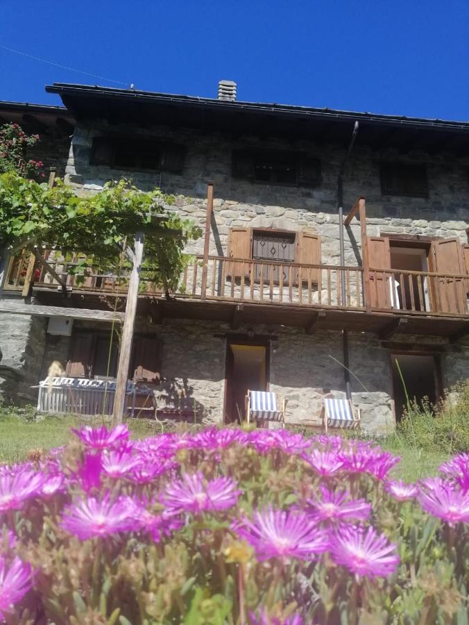 Appartement La Casa Di Martina à Saint-Vincent Extérieur photo